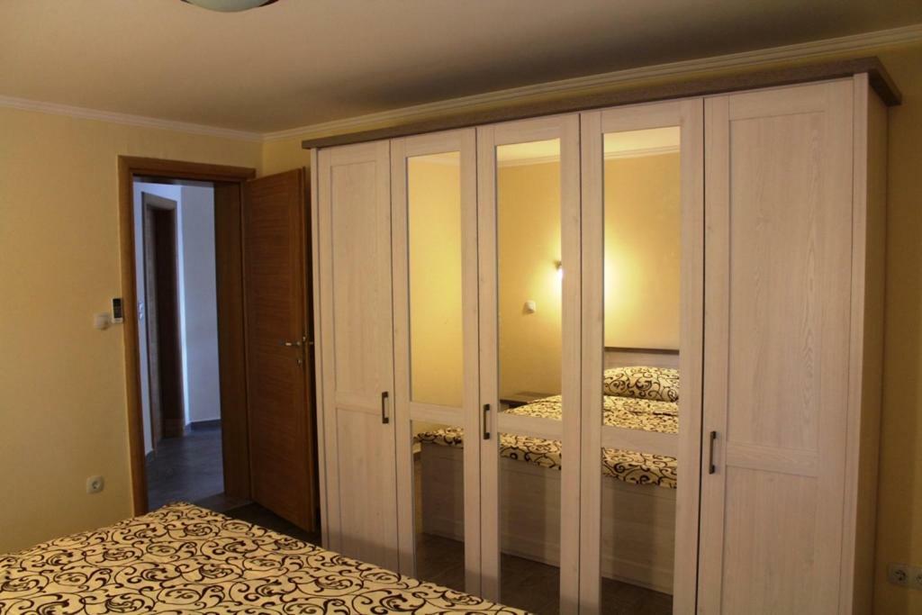 יזרה Apartment Sax מראה חיצוני תמונה