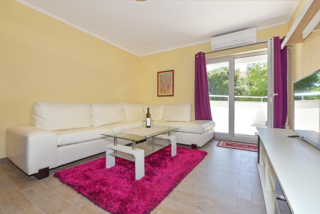 יזרה Apartment Sax מראה חיצוני תמונה